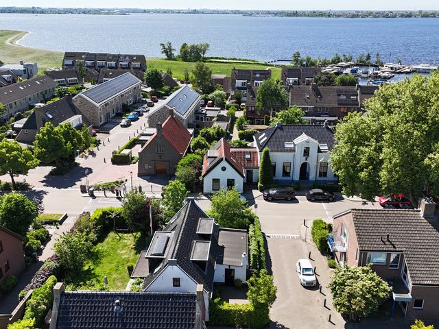 Herenweg 127, Rijnsaterwoude
