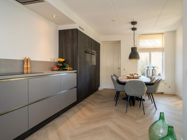 Schipholtstraat 235, Enschede
