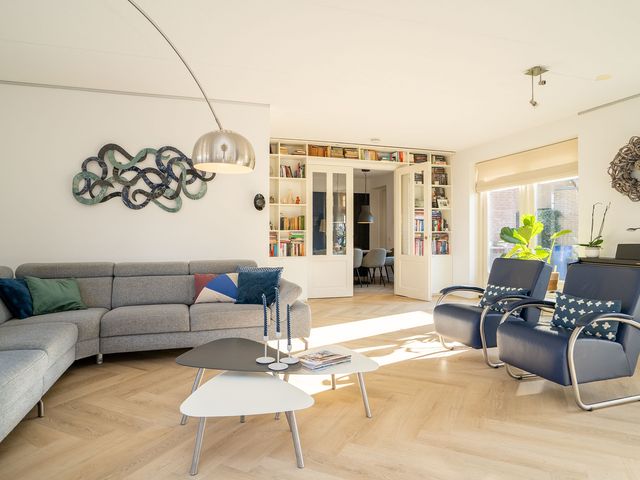 Schipholtstraat 235, Enschede