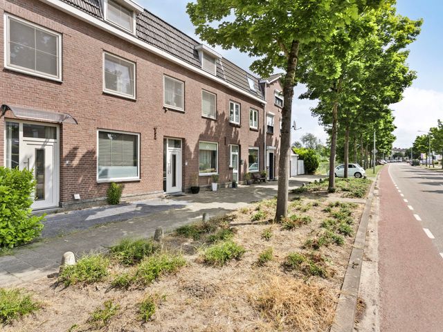 Einderstraat 1E, Heerlen