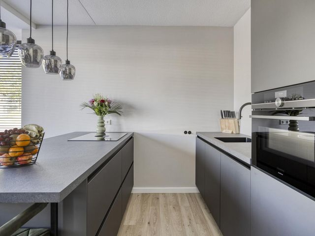 Binnenlandse Baan 106, Barendrecht