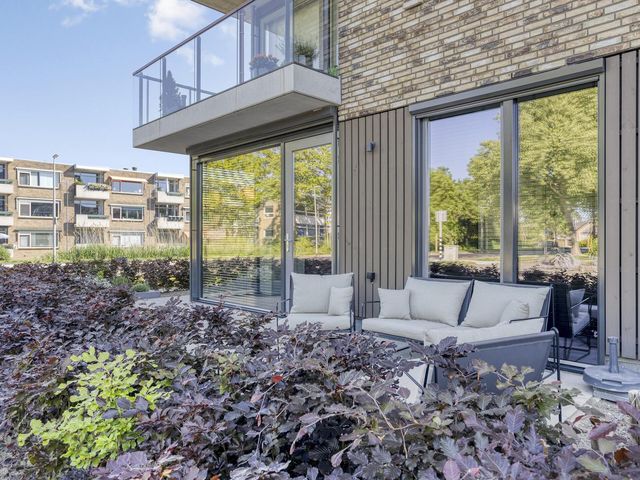 Binnenlandse Baan 106, Barendrecht
