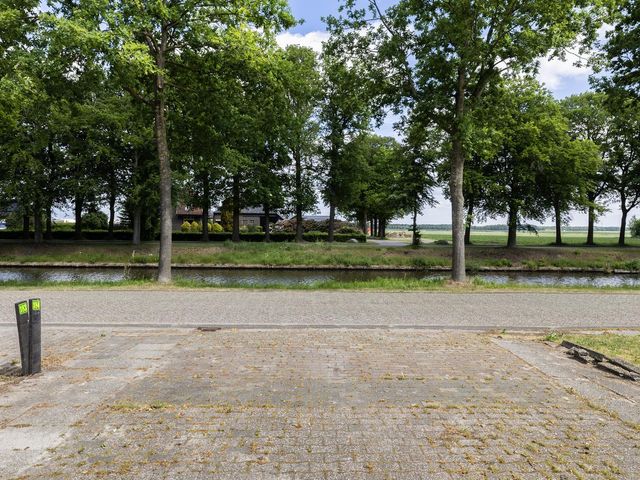 Vaart ZZ 184, Nieuw-Amsterdam