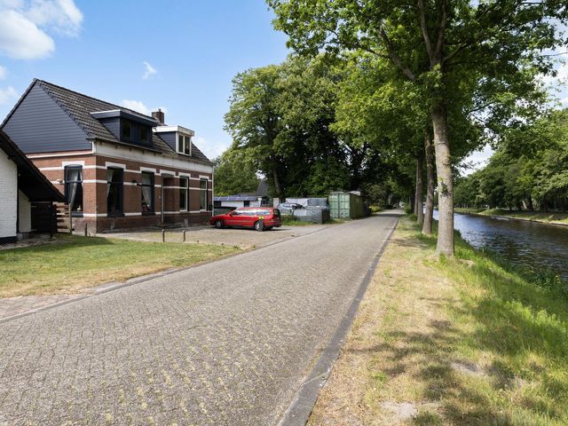 Vaart ZZ 184, Nieuw-Amsterdam