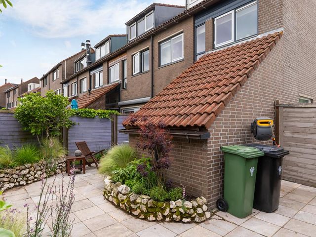 Lelievaart 81, Zoetermeer