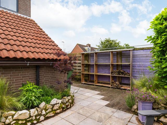Lelievaart 81, Zoetermeer