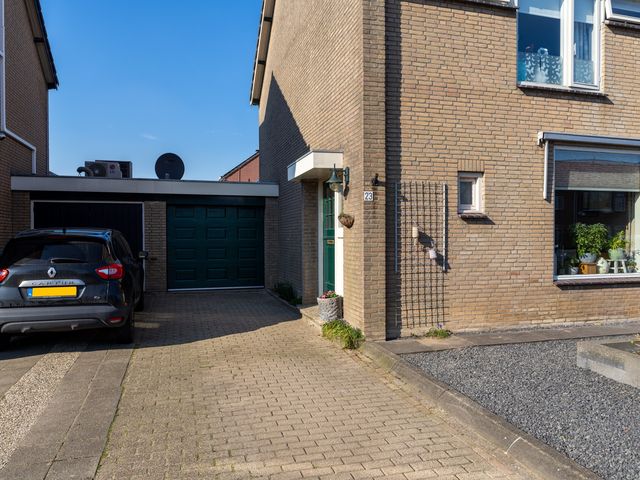 Burgemeester H.Blokstraat 23, Almkerk
