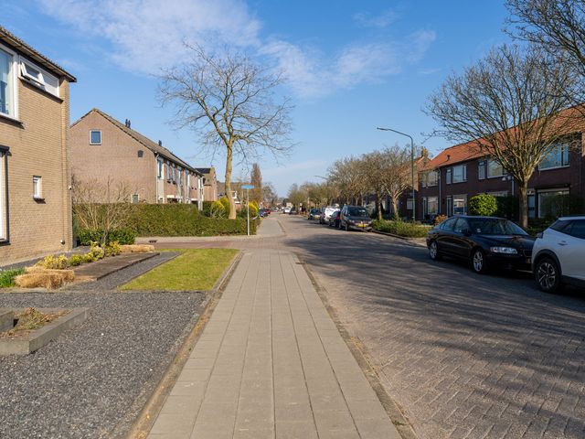 Burgemeester H.Blokstraat 23, Almkerk