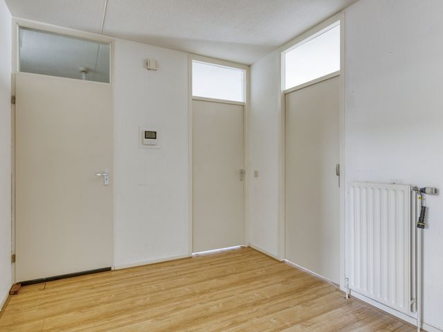 Olstgracht 75, Almere