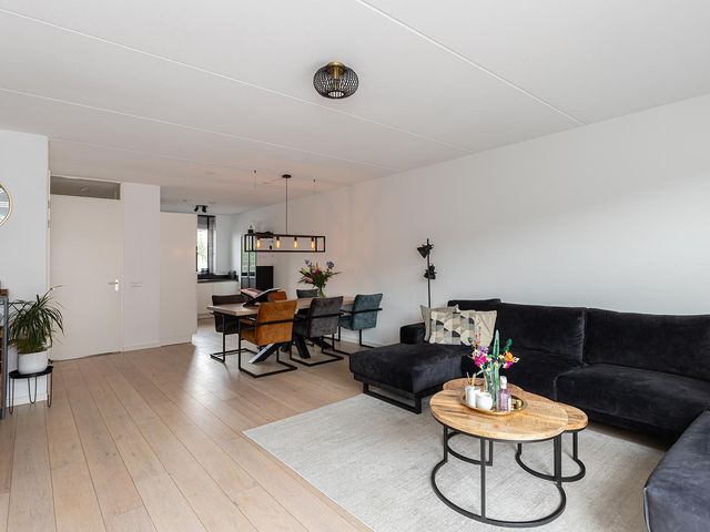 Sonate 125, Sliedrecht