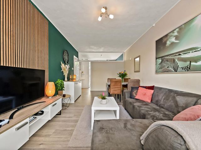 Escamplaan 218, 's-Gravenhage