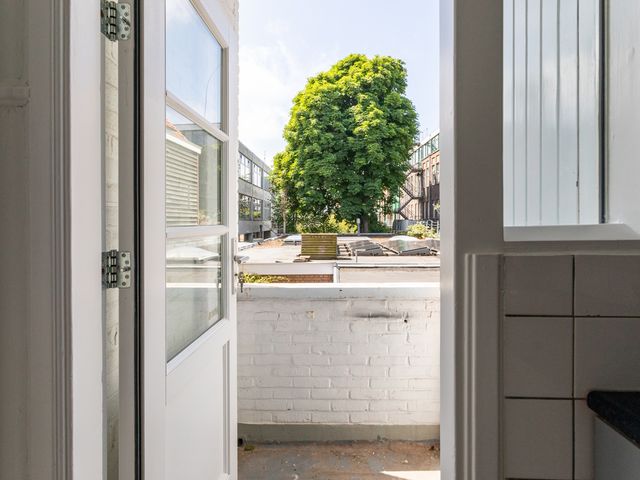 Lange Beestenmarkt 113, Den Haag