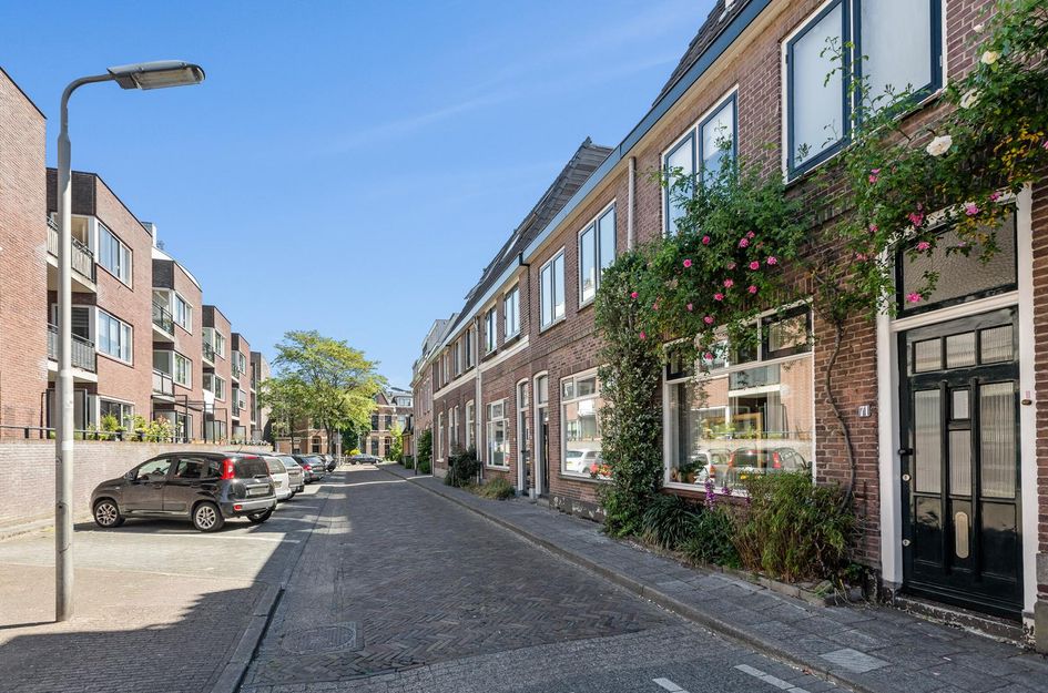 Lange Beekstraat 73