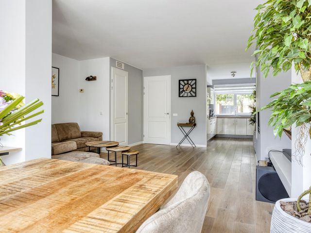Schutsgildelaan 86, Etten-Leur