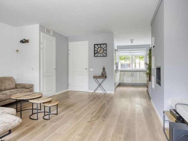 Schutsgildelaan 86, Etten-Leur