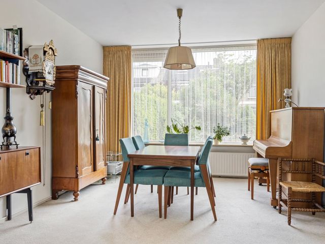 Admiraal Helfrichsingel 2, Oud-Beijerland
