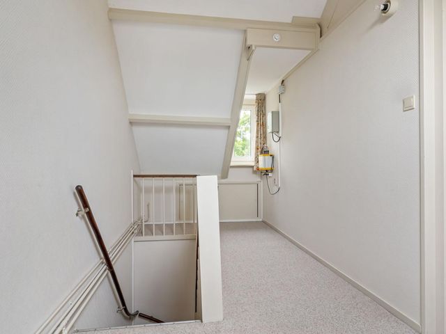 Admiraal Helfrichsingel 2, Oud-Beijerland