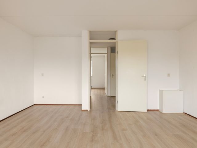 Tuinstee 12, Purmerend