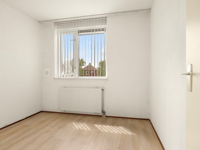 Tuinstee 12, Purmerend