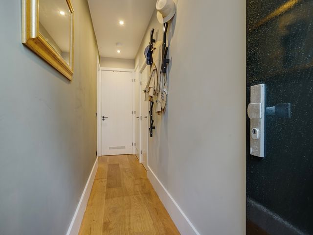 Van Mierisstraat 28, Den Haag