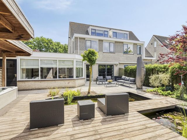 Porfierdijk 29, Roosendaal