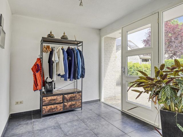 Porfierdijk 29, Roosendaal