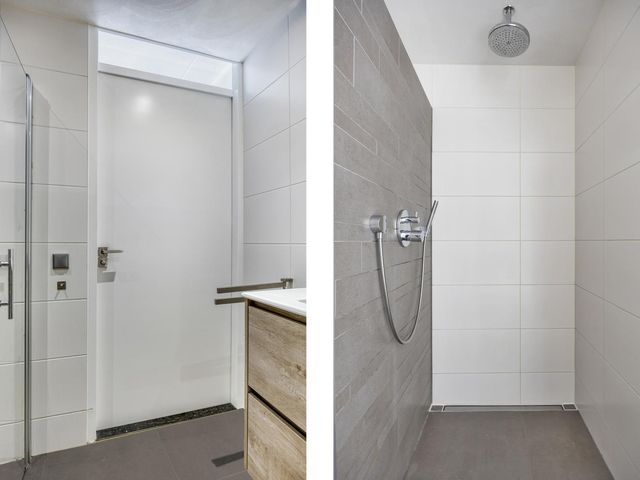 Muntmeester 77, Uden