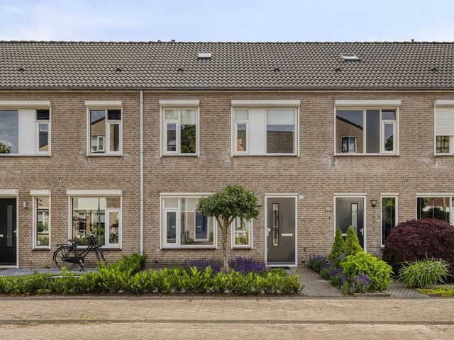 Klaverveld 41, Bavel