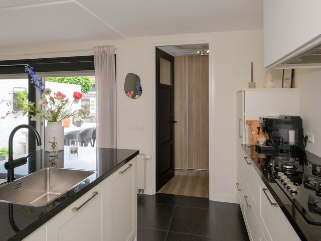 Schietspoel 18, Wierden