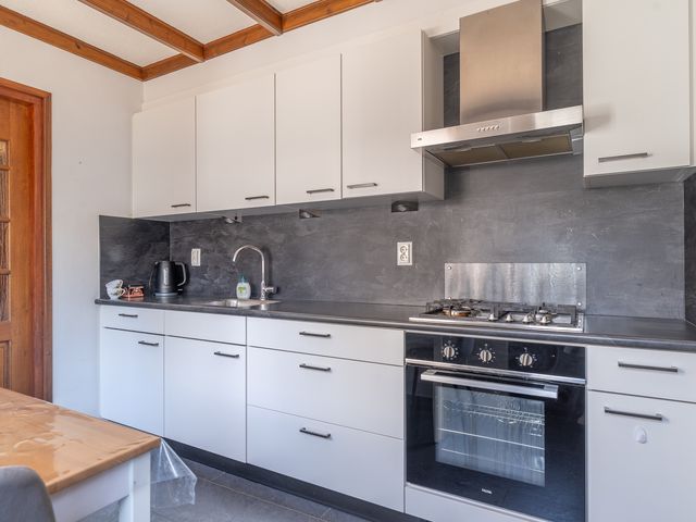 Hinkelingestraat 16, Krabbendijke