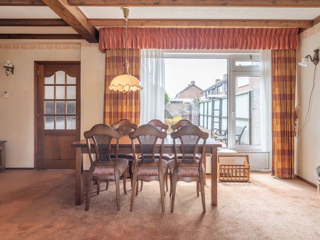 Hinkelingestraat 16, Krabbendijke