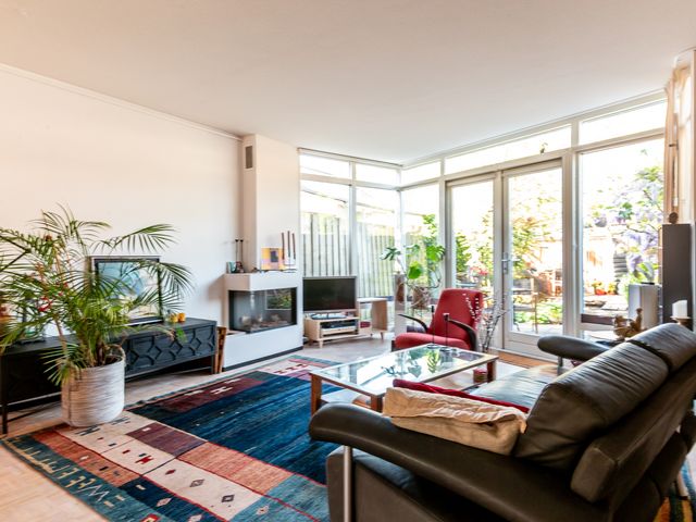Gording 48, Hoorn