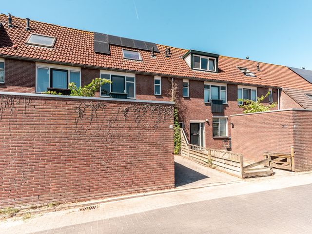 Purmer 16, Lelystad