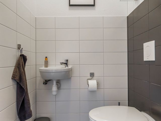 De Hartakker 6, Eelde