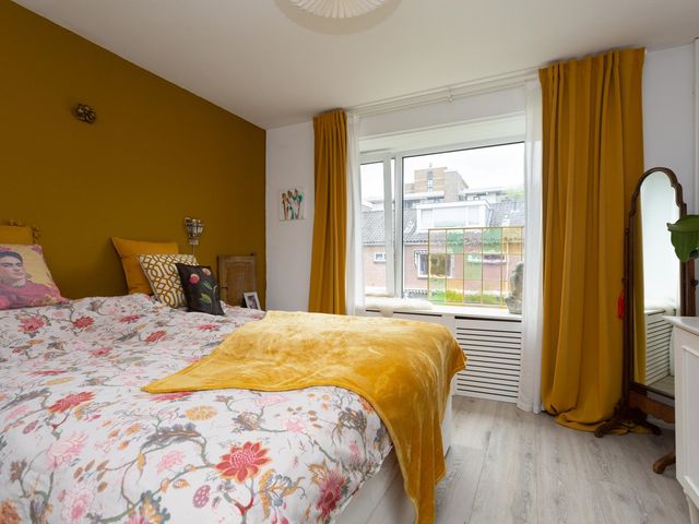 Wormerveerstraat 42, 's-Gravenhage