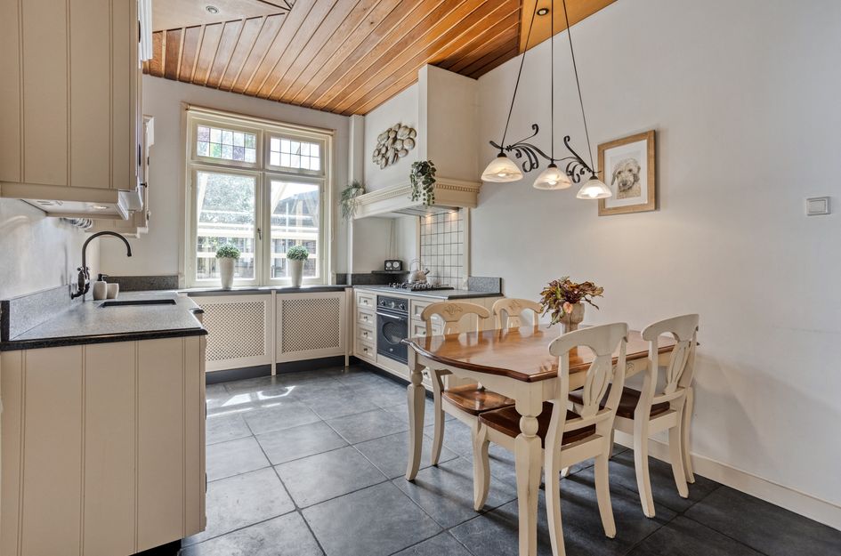 Pastoor van Laakstraat 6A