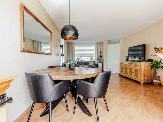 Paukenslag 1, Klaaswaal