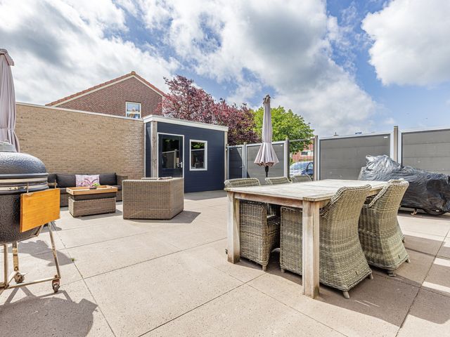 Paukenslag 1, Klaaswaal