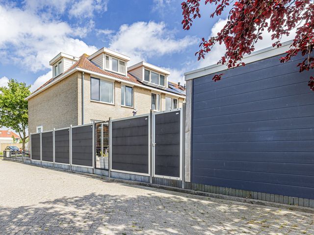 Paukenslag 1, Klaaswaal