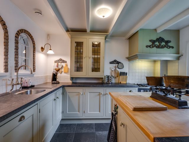 Koning Gustaaf Adolfstraat 2, Lage Zwaluwe