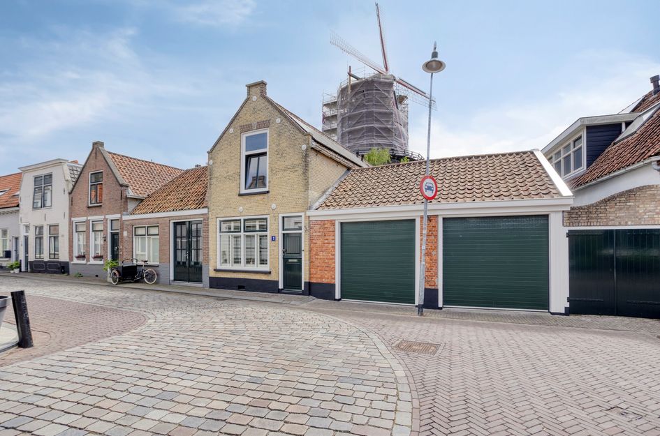 Sint Anthoniesdam 7