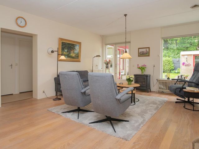Lindenlaan 28, Maarn