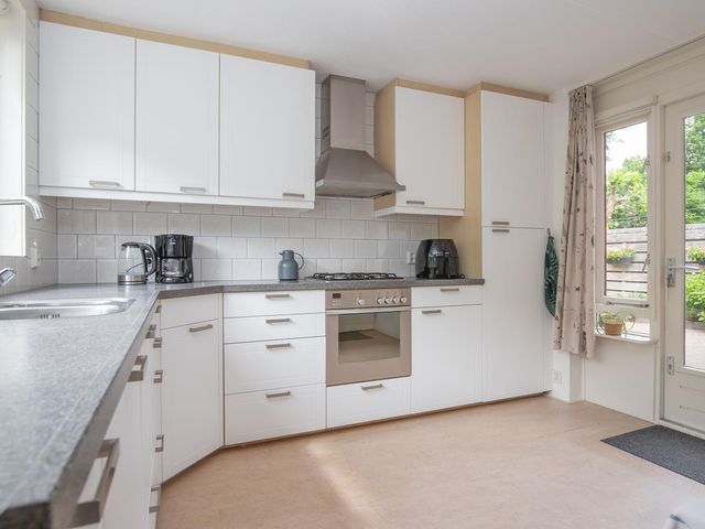 Lindenlaan 28, Maarn