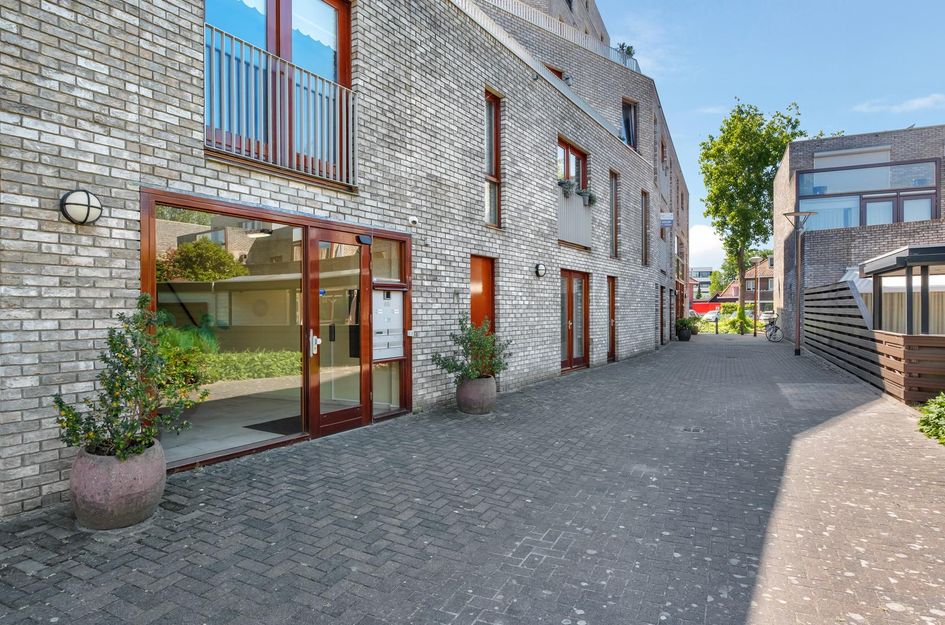 Breevaarthoek 36