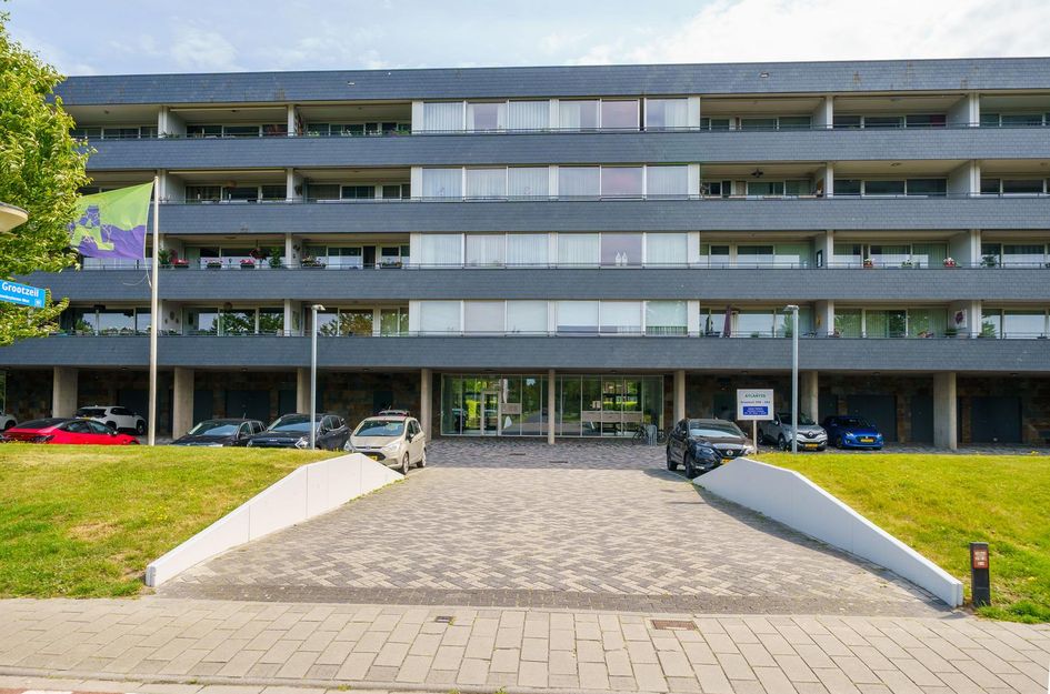 Grootzeil 282