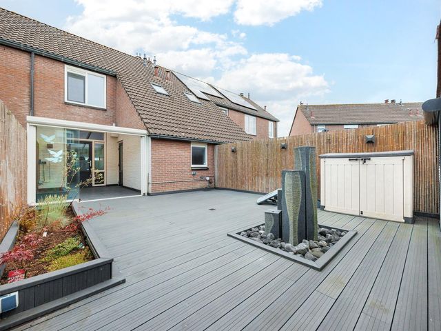 Ringdijk 300, Lelystad