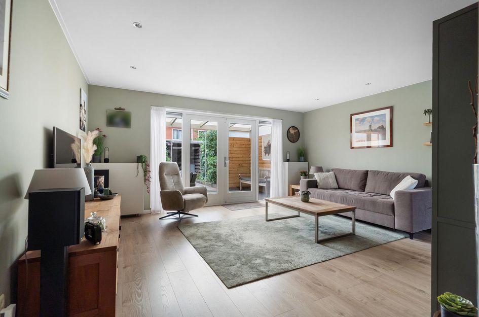 Adrienne Solserstraat 7