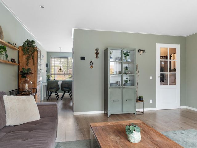 Adrienne Solserstraat 7, Almere