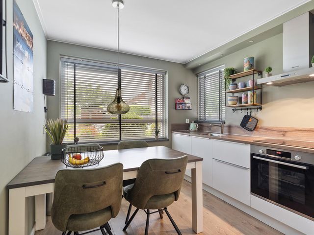 Adrienne Solserstraat 7, Almere