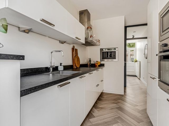 van Aemstelstraat 16, Doornenburg